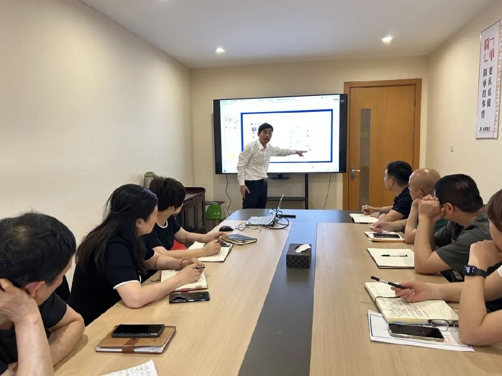 知识赋能 砺剑强兵 |mk国际体育_MK中国一站式体育服务开展营销专题培训